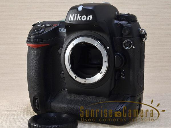 Nikon D2X