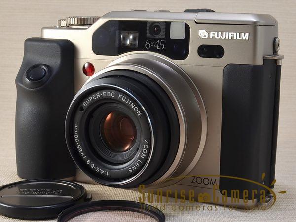 FUJIFILM GA645Zi