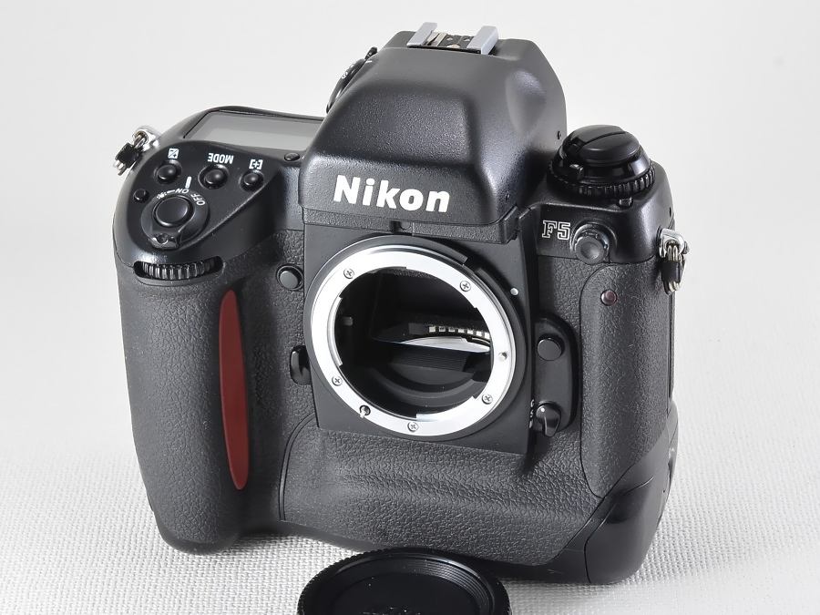 Nikon F5