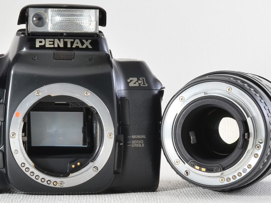 PENTAX Z-1のマウント内