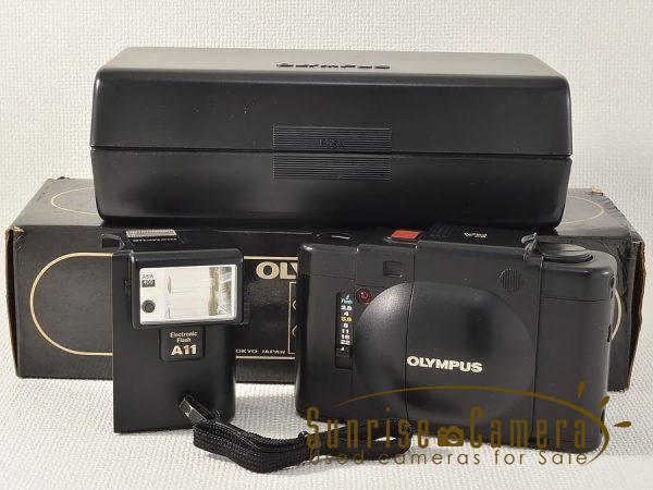 OLYMPUS（オリンパス）XA／コンパクトカメラの歴史を変えたケースレスフィルムカメラ