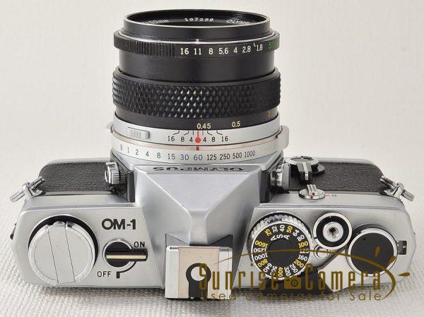 OLYMPUS OM-1