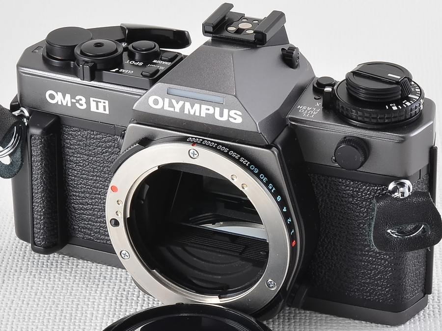 OLYMPUS OM-3 Ti