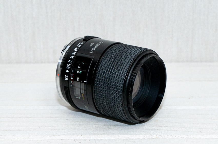 オールドレンズ探訪記] TAMRON（タムロン）SP 90mm F2.5 MACRO 52BBはゆるふわ系の写真が撮れるレンズ