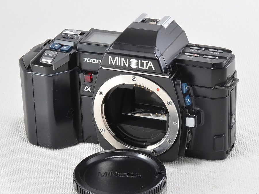 MINOLTA α-7000